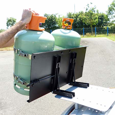 Nigrowsky : Support bouteille double SB202 basculant pour bouteilles de gaz 13kg.Convient aux véhicules à carburation GPL, chariot élévateur. Fabrication Made in France